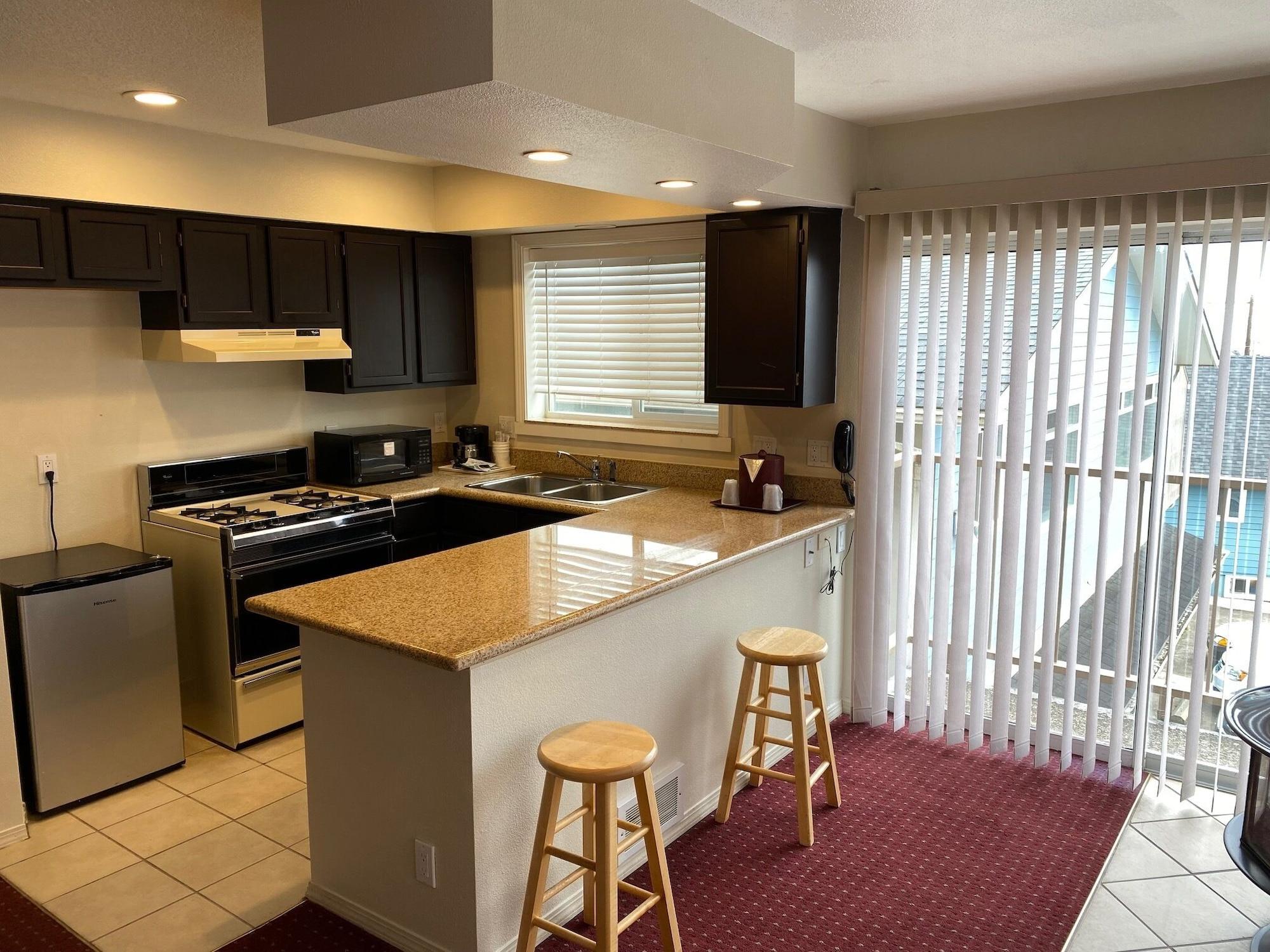 Days Inn By Wyndham Newport Or Εξωτερικό φωτογραφία